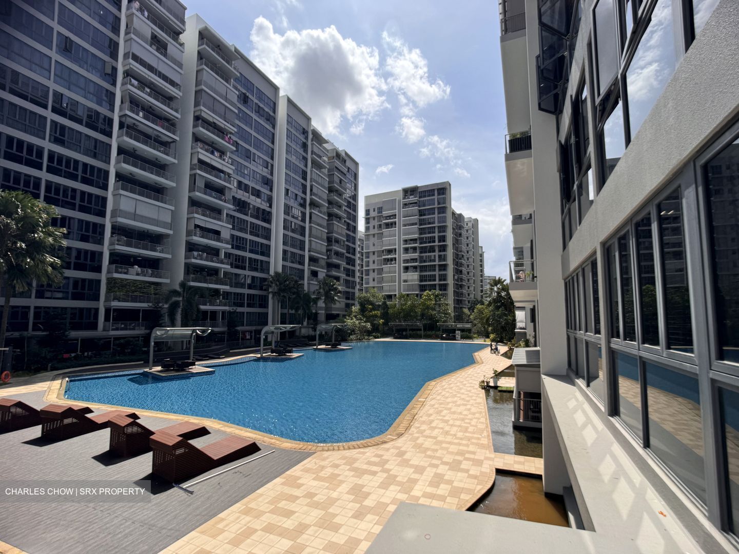 Skypark Residences (D27), Condominium #523498571